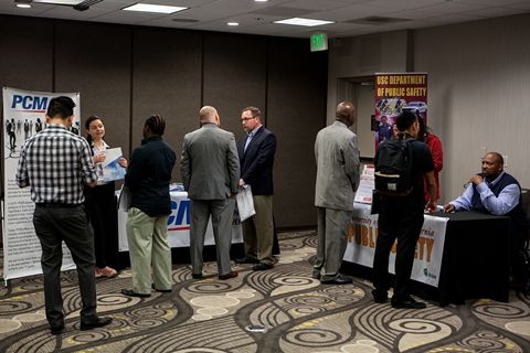 2017年12月，美國非農(nóng)就業(yè)增加14.8萬個(gè)，為連續(xù)第87個(gè)月就業(yè)增長