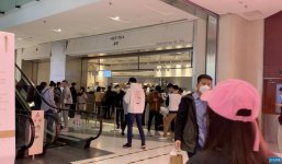 堂食運營成本壓力大，個體餐廳遇用工荒，餐飲“回暖”任重道遠【重慶火鍋底料批發(fā)市場】