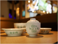 一則央視新聞背后，老鄉(xiāng)雞刷新了餐飲行業(yè)衛(wèi)生新標(biāo)【重慶最大的火鍋底料廠】