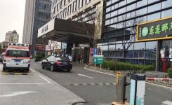 “借錢發(fā)工資，餐廳打地鋪！”一個(gè)餐飲人的心路歷程【四川重慶火鍋底料廠家】