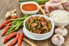 中式快餐領(lǐng)軍品牌“鄉(xiāng)村基”，斬獲紅杉中國(guó)數(shù)億元融資