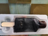 “人造肉”、口紅巧克力 網(wǎng)紅食品能否放心食用？【重慶火鍋底料批發(fā)市場(chǎng)】