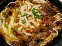 在重慶，肯德基根本不是鄉(xiāng)村基的對(duì)手【重慶火鍋底料批發(fā)廠家】