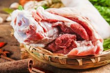 物美超市已經(jīng)為餐企員工量身定制了多種靈活用工模式，既能緩解餐企薪資壓力，又能增加員工收入