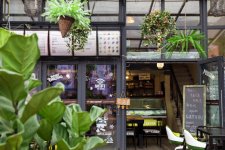 加盟茶飲店被騙幾十萬(wàn) 被快招公司榨干的年輕人重慶火鍋底料批發(fā)工廠