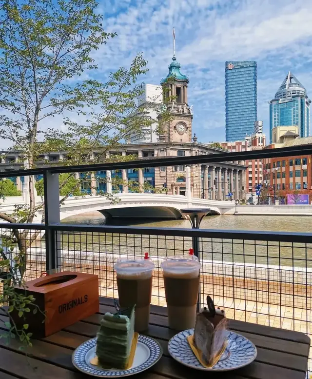 “石油大亨”中石化要開(kāi)3萬(wàn)家餐廳？“加油站+餐飲”能跑得通重慶火鍋底料批發(fā)地址