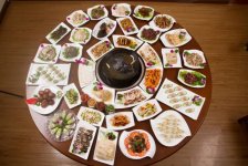 資本下場(chǎng)搶餐桌，火鍋新勢(shì)力登場(chǎng)