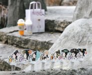 新茶飲們?yōu)楹渭w靠聯(lián)名“續(xù)命”？