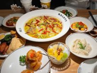 內(nèi)地餐飲新消費(fèi)，復(fù)制到香港源自北京的貓抓烤肉，都如雨后春筍般在這里冒了出來